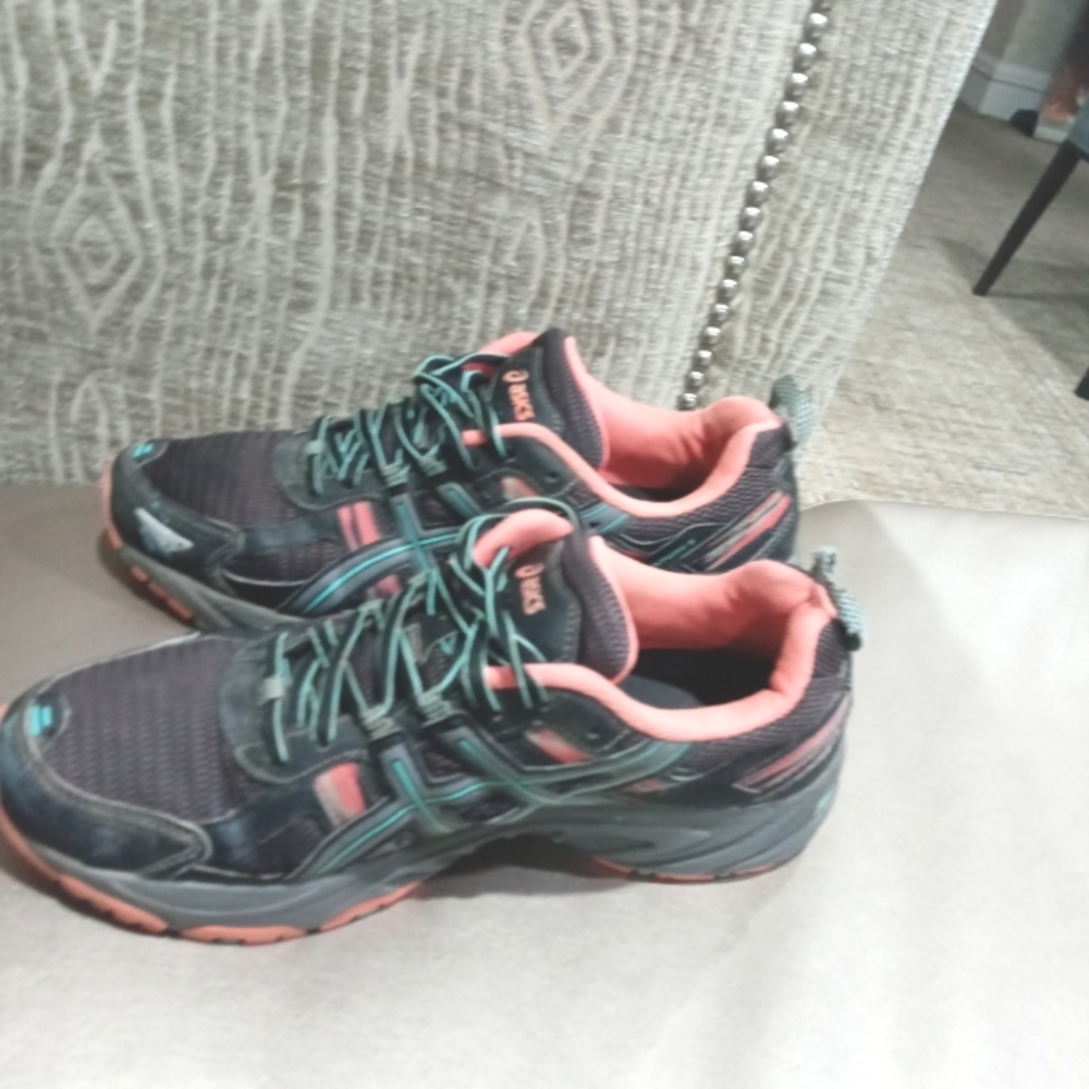 Asics Gel Venture 5 Running/Athletic Shoes - Picture 3 of 10